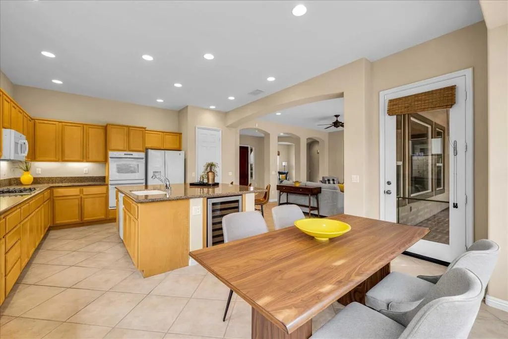 61255 Portulaca Drive, La Quinta, California 92253 home-pic-12